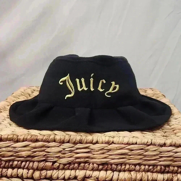 Juicy Couture Terry Cloth Bucket Hat - Picture 1 of 10
